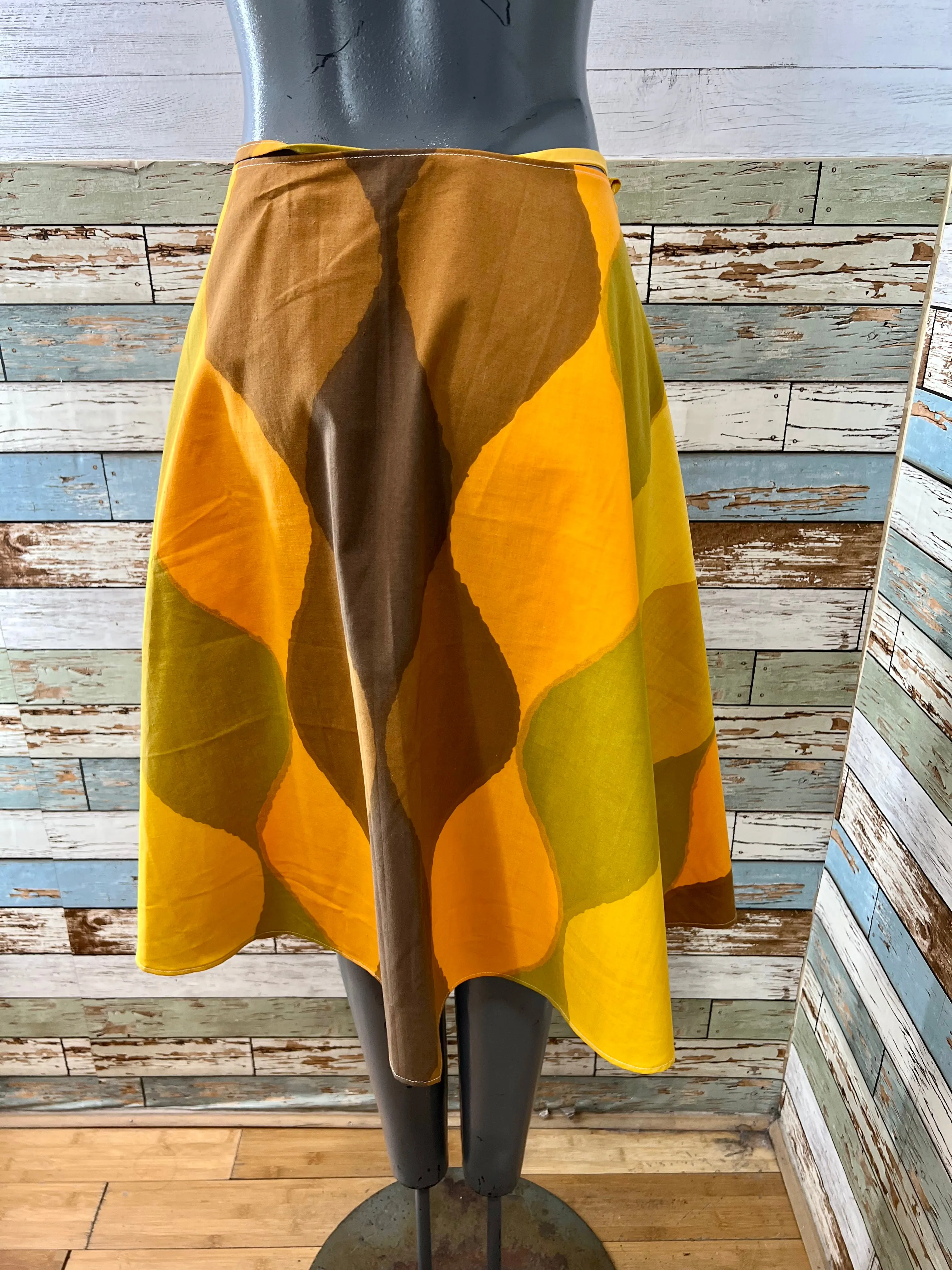 00’s Revival 60s/70s Autumn Toned Wrap Skirt
