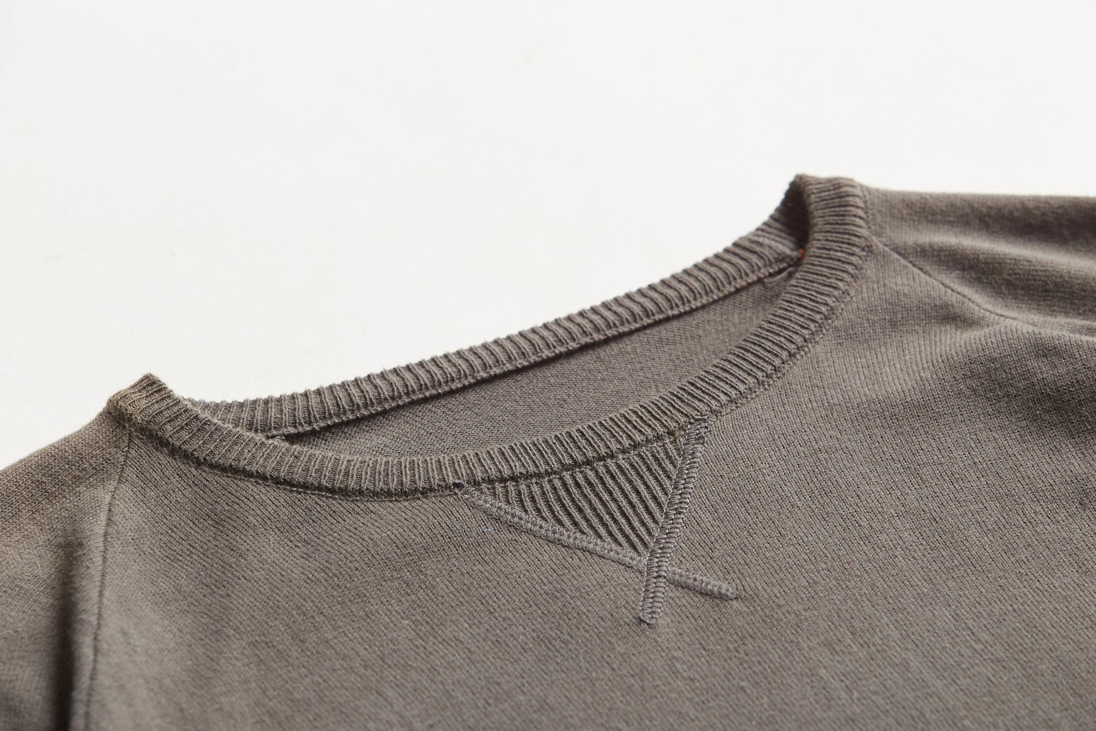 Basic Bolt Sweater  - Lightning Bolt ⚡