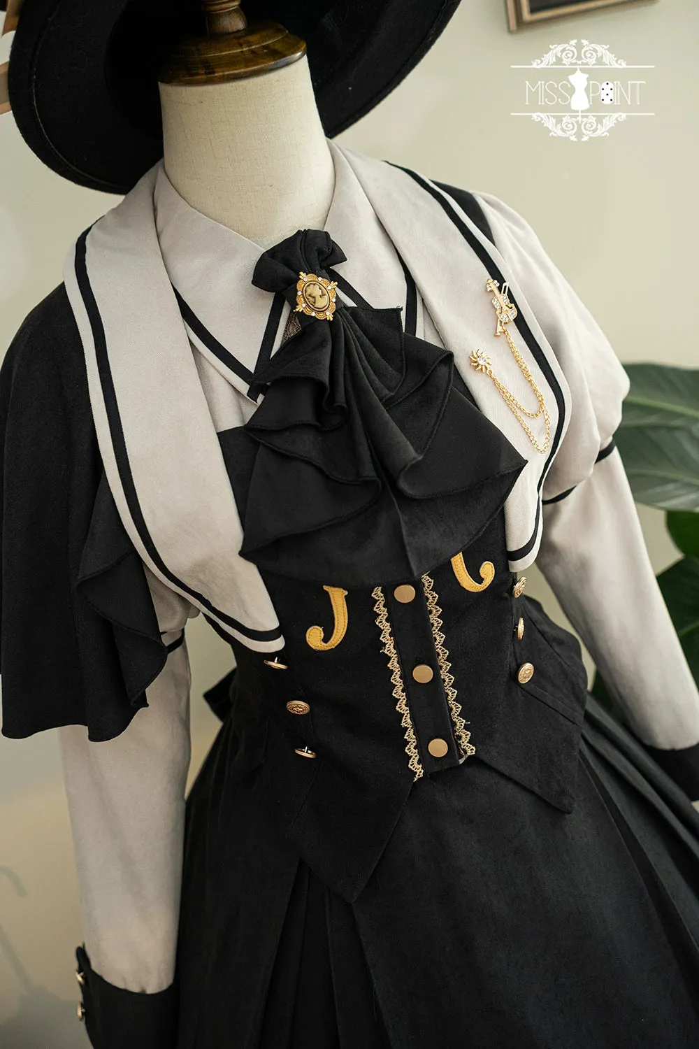 (BFM)Miss Point~ Elegant Lolita Coat~Golden Movement Customized Short Coat