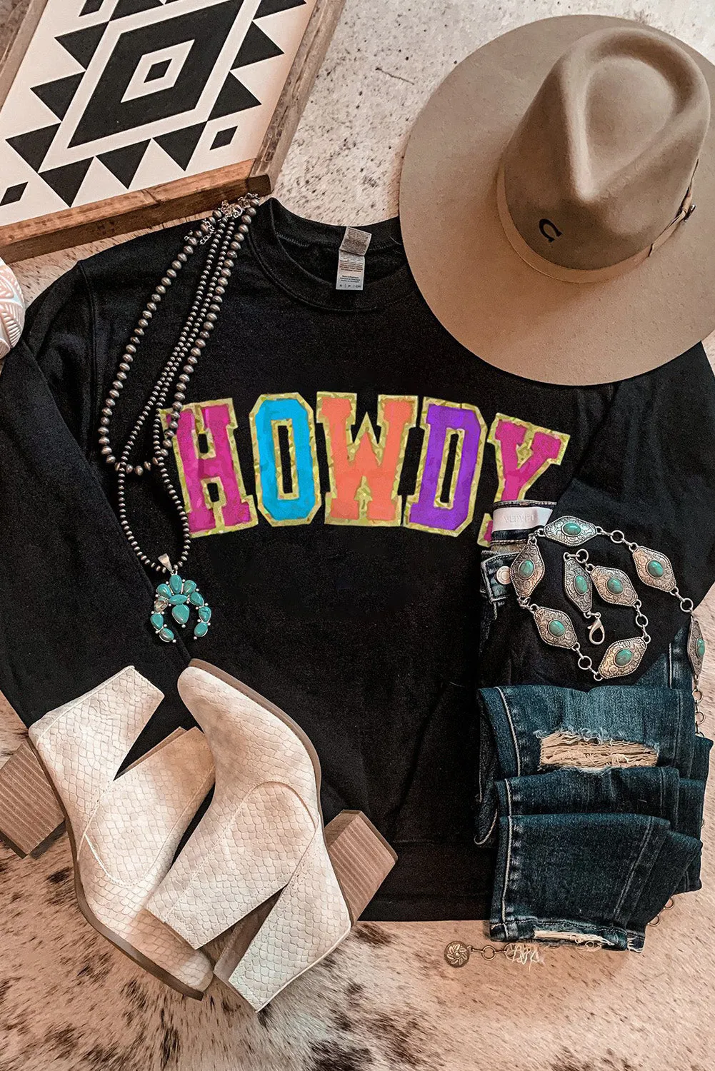 Black Howdy Crewneck Drop Sleeve Pullover Sweatshirt