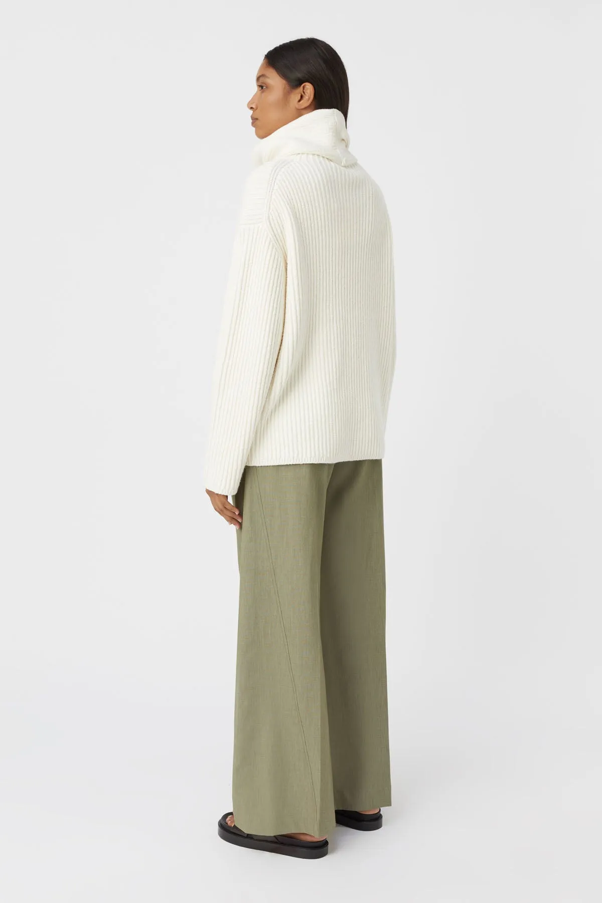 Christalle Sweater
