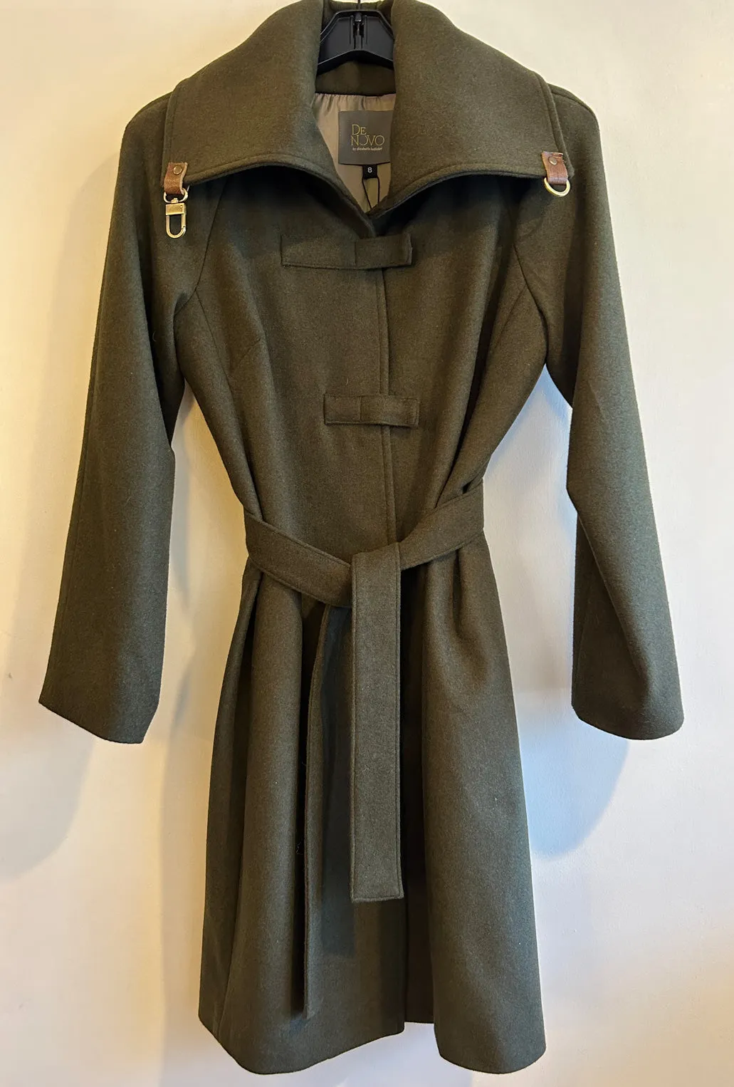 CROSSBAR RAGLAN COAT · olive