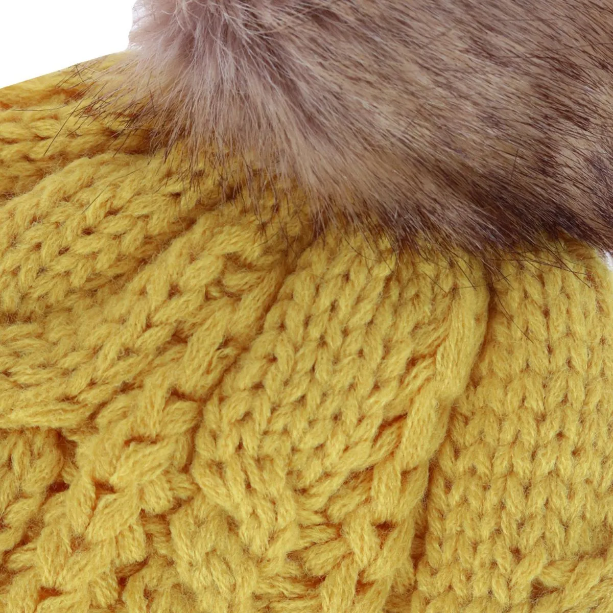 CTM® Women's Cable Knit Lined Winter Beanie with Synthetic Fur Pom