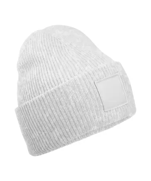 Deep-cuffed tonal patch beanie | Cloud Grey