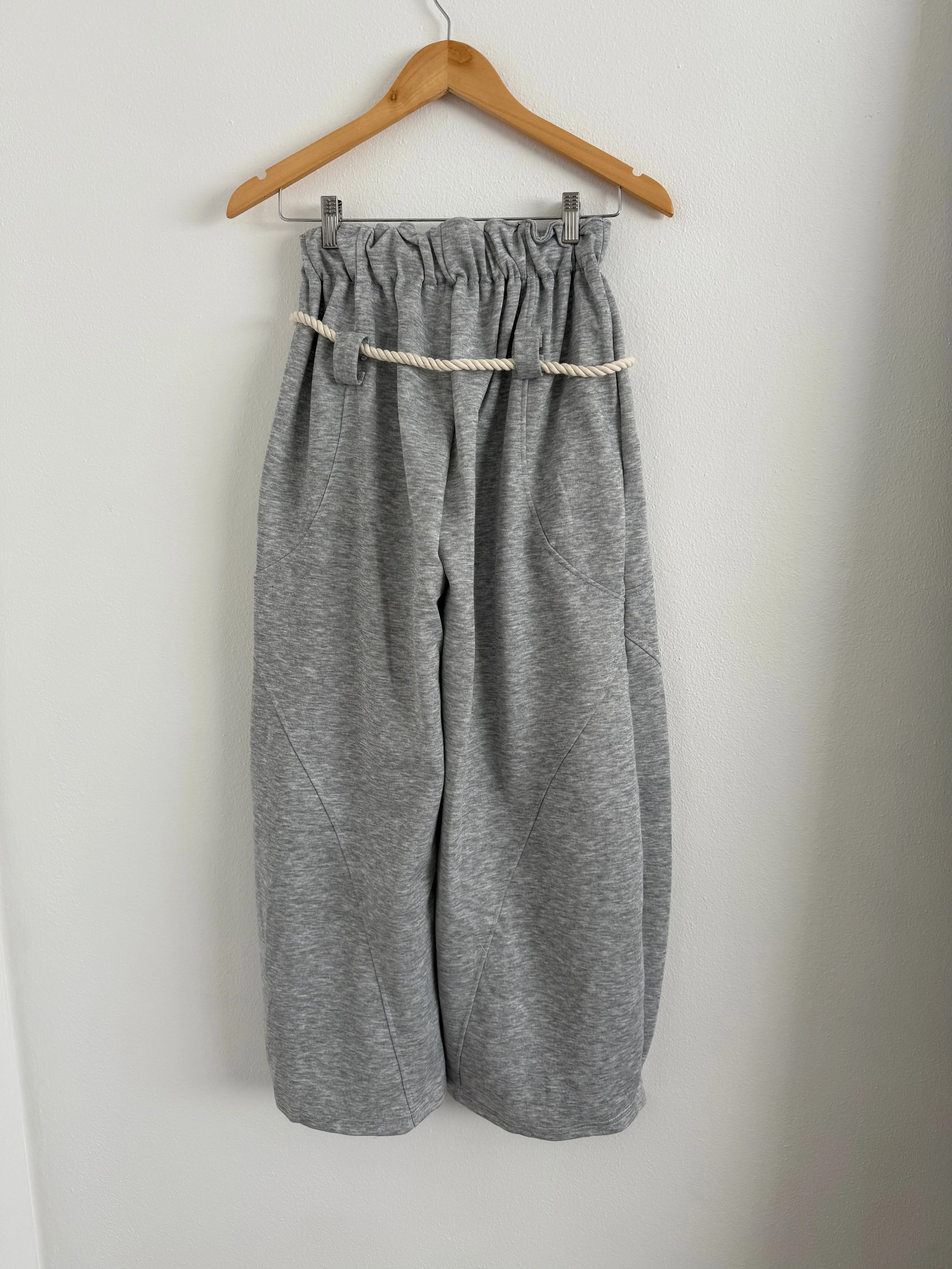 Gray sweatpants barrel