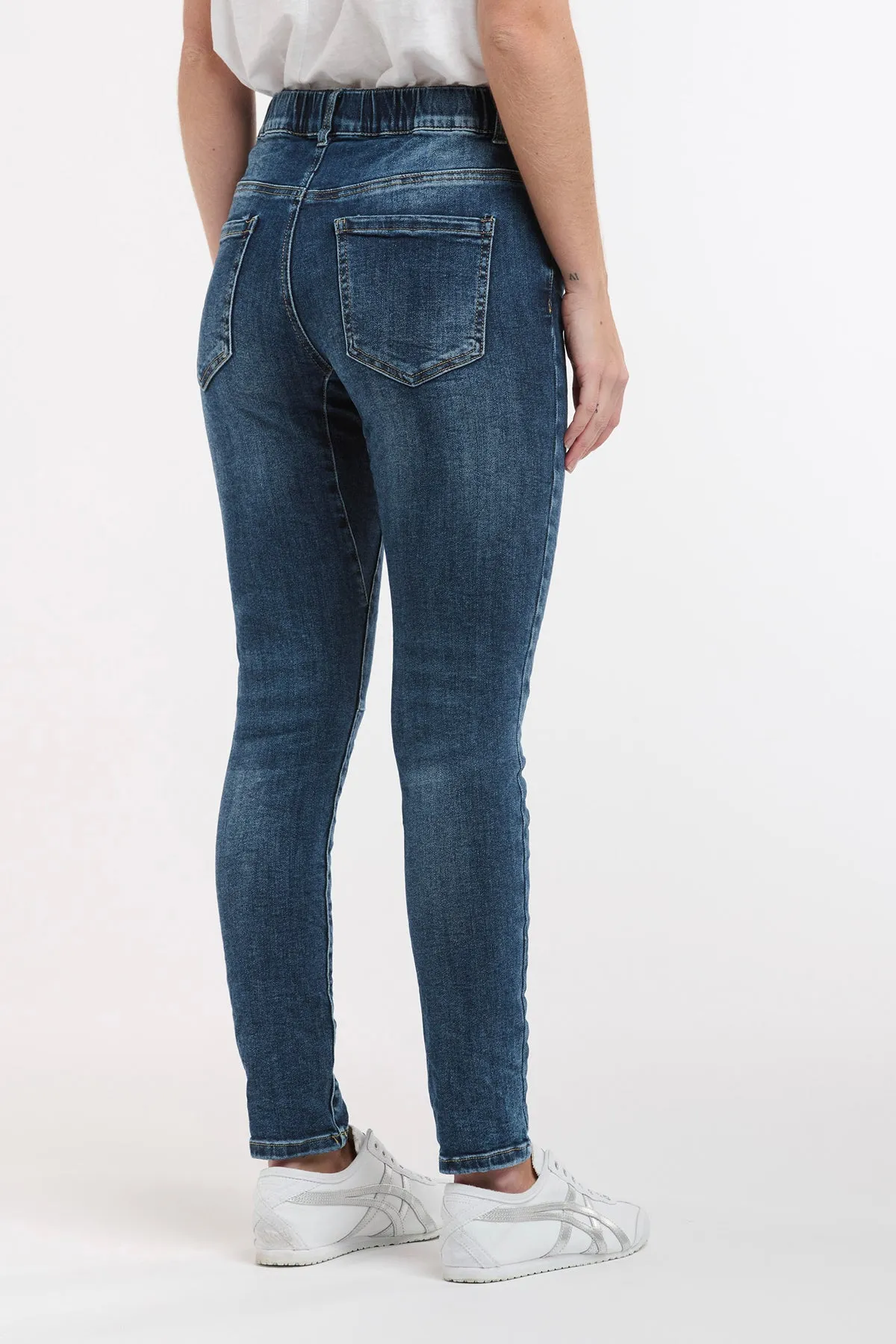 Italian Star Emma Stretch Jeans Dark Wash