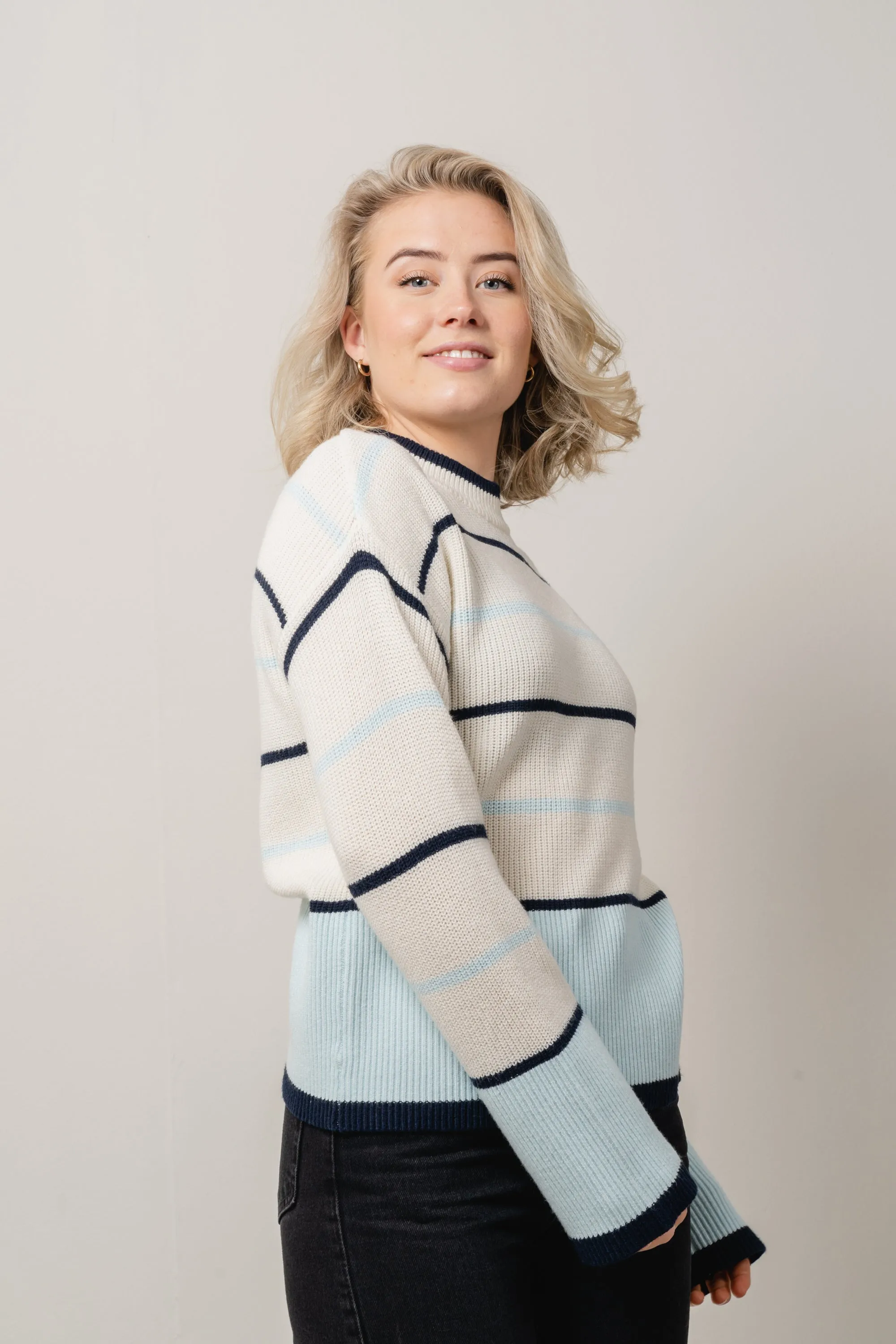 Kaina Jilli Pullover - Egret/Sky Cap