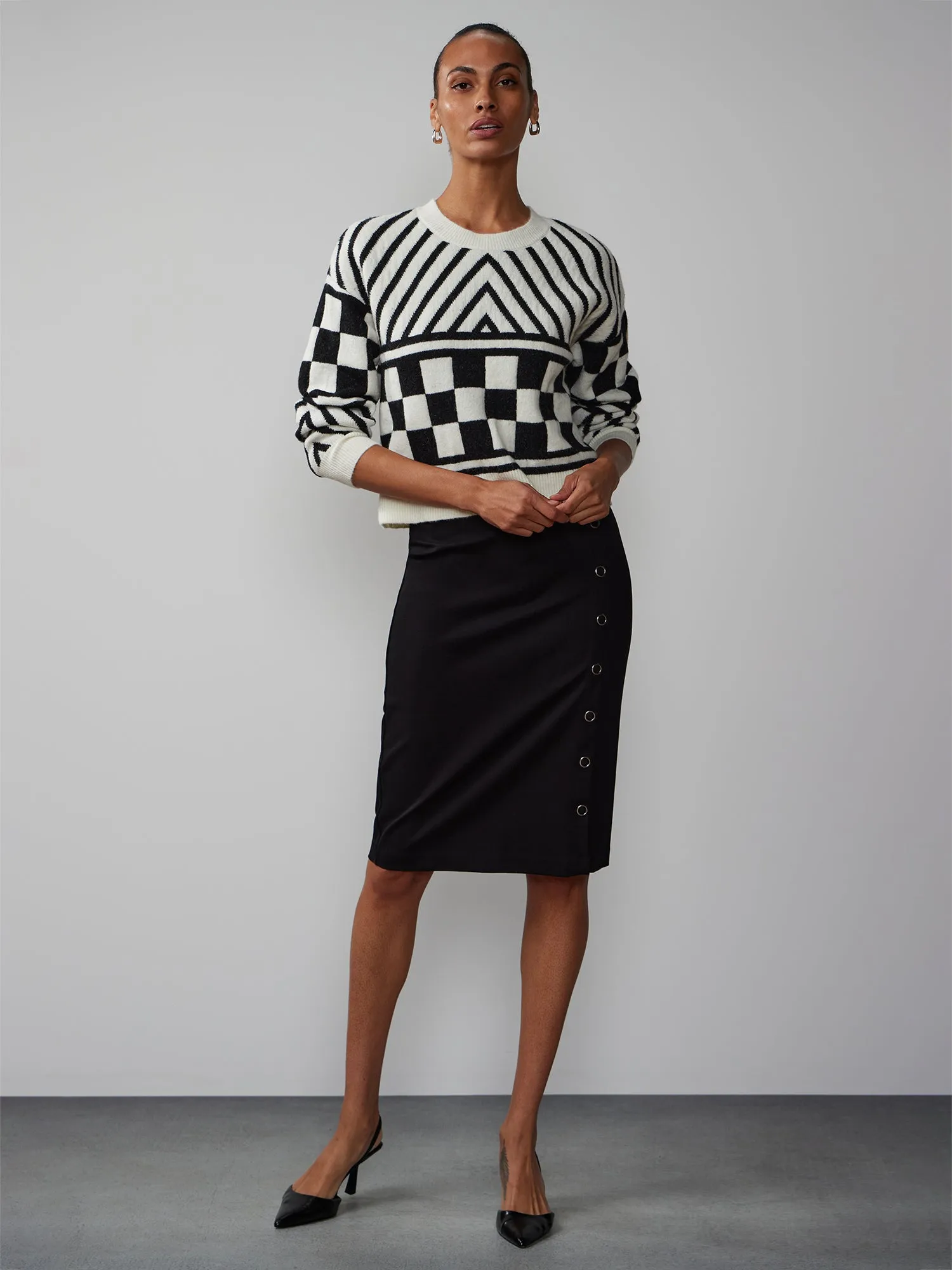 Long Sleeve Chevron Checkered Sweater