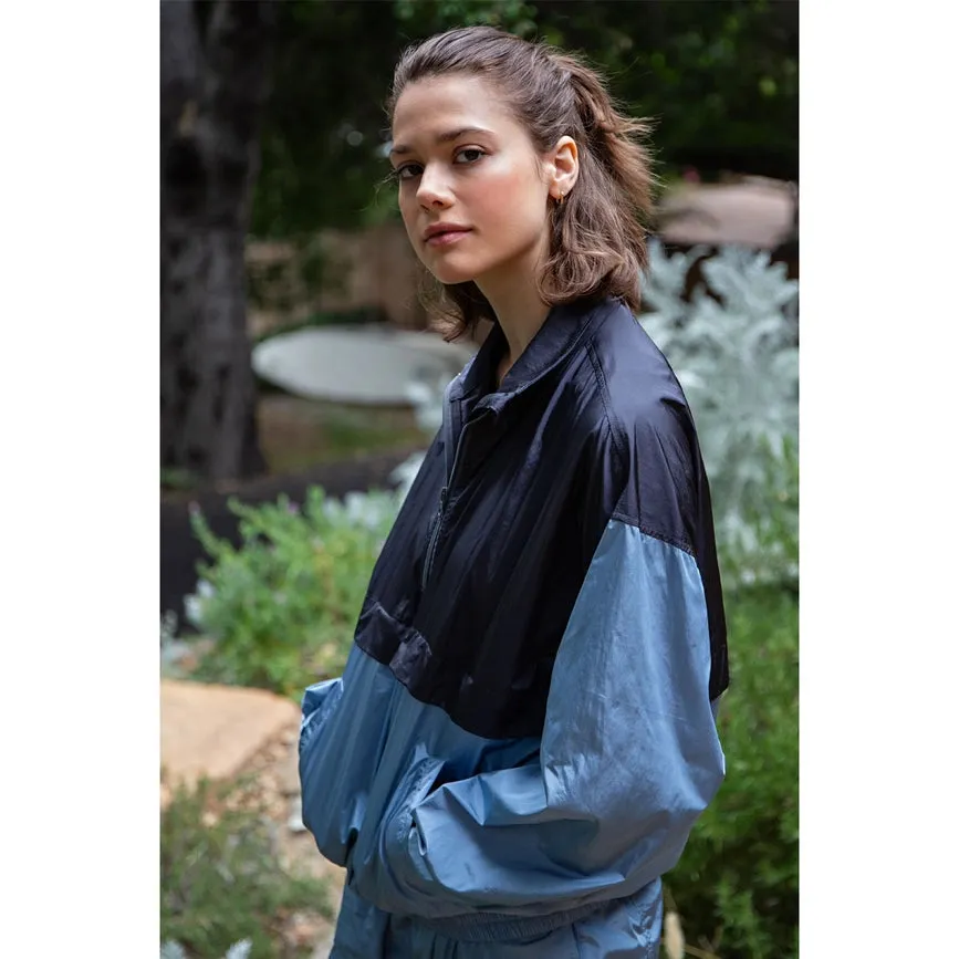 Parachute Half Zip Color Block Pullover Dusty Blue/Charcoal