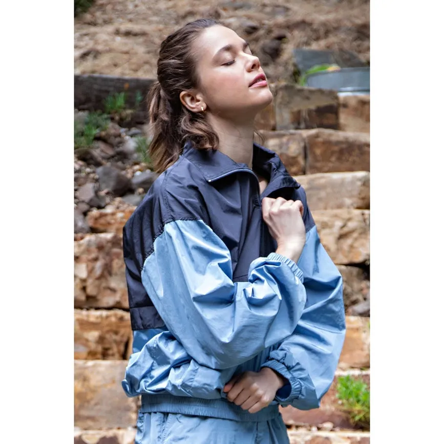 Parachute Half Zip Color Block Pullover Dusty Blue/Charcoal