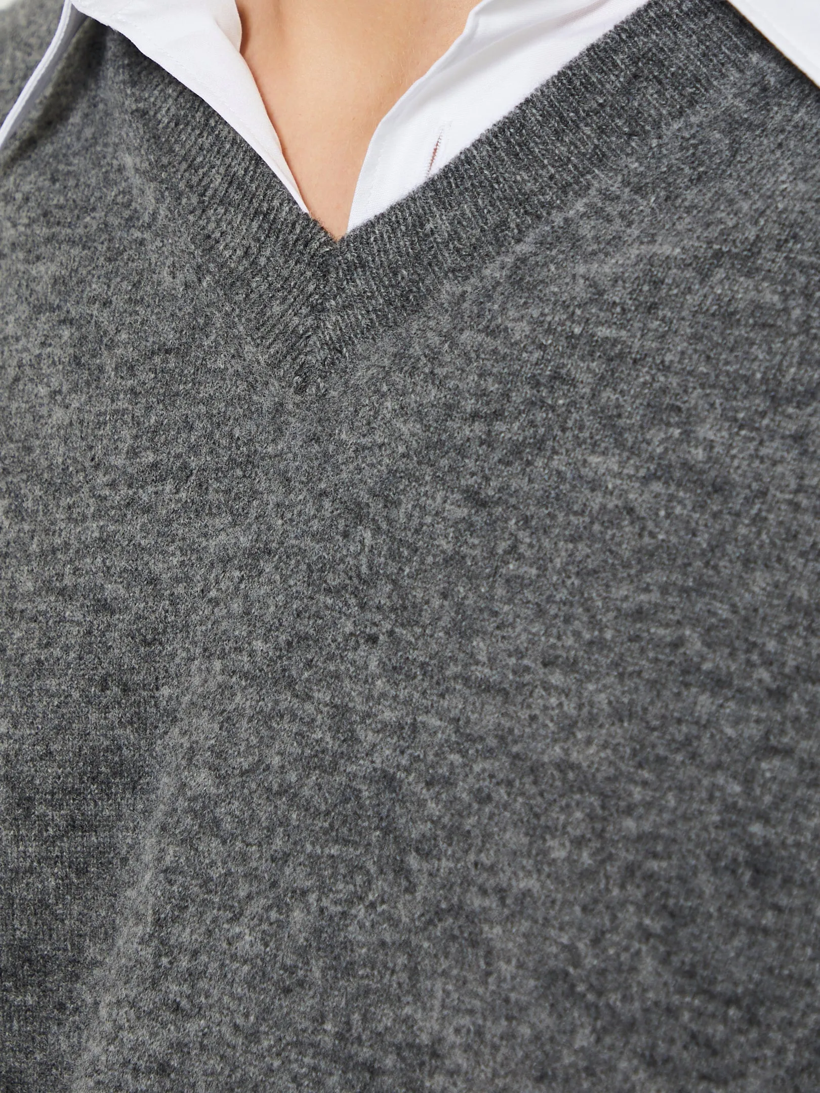 Pullover Knit in Top Grey