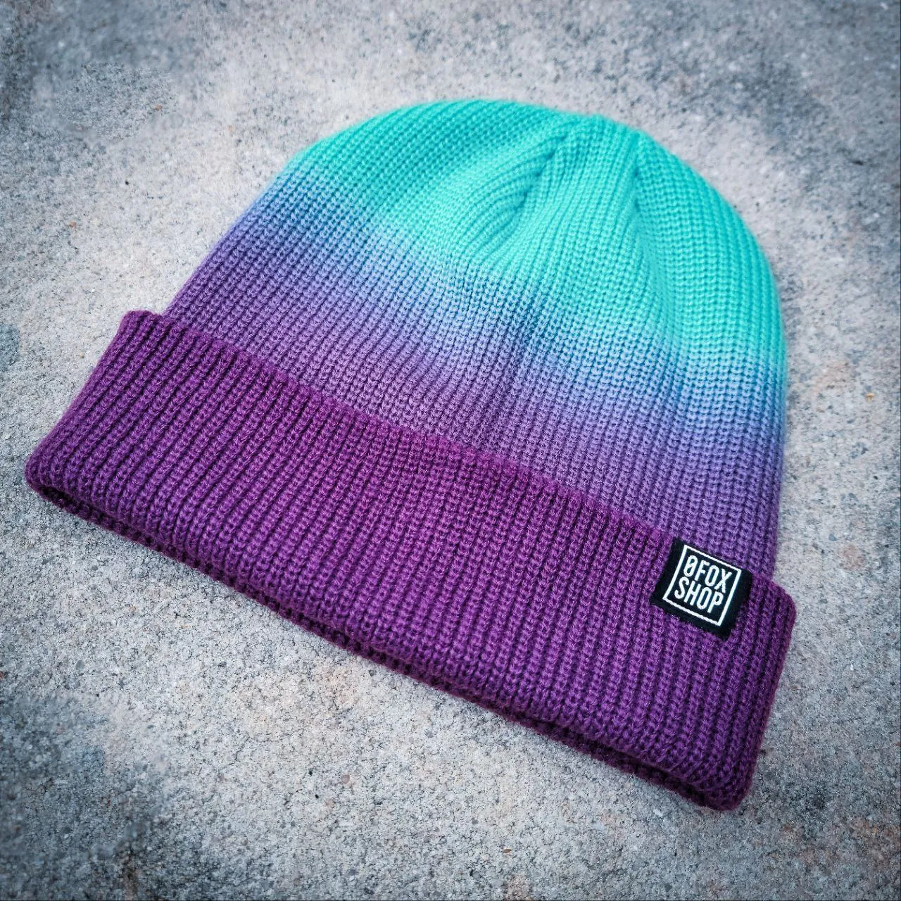 PURPLE GRADIENT MAW BEANIE