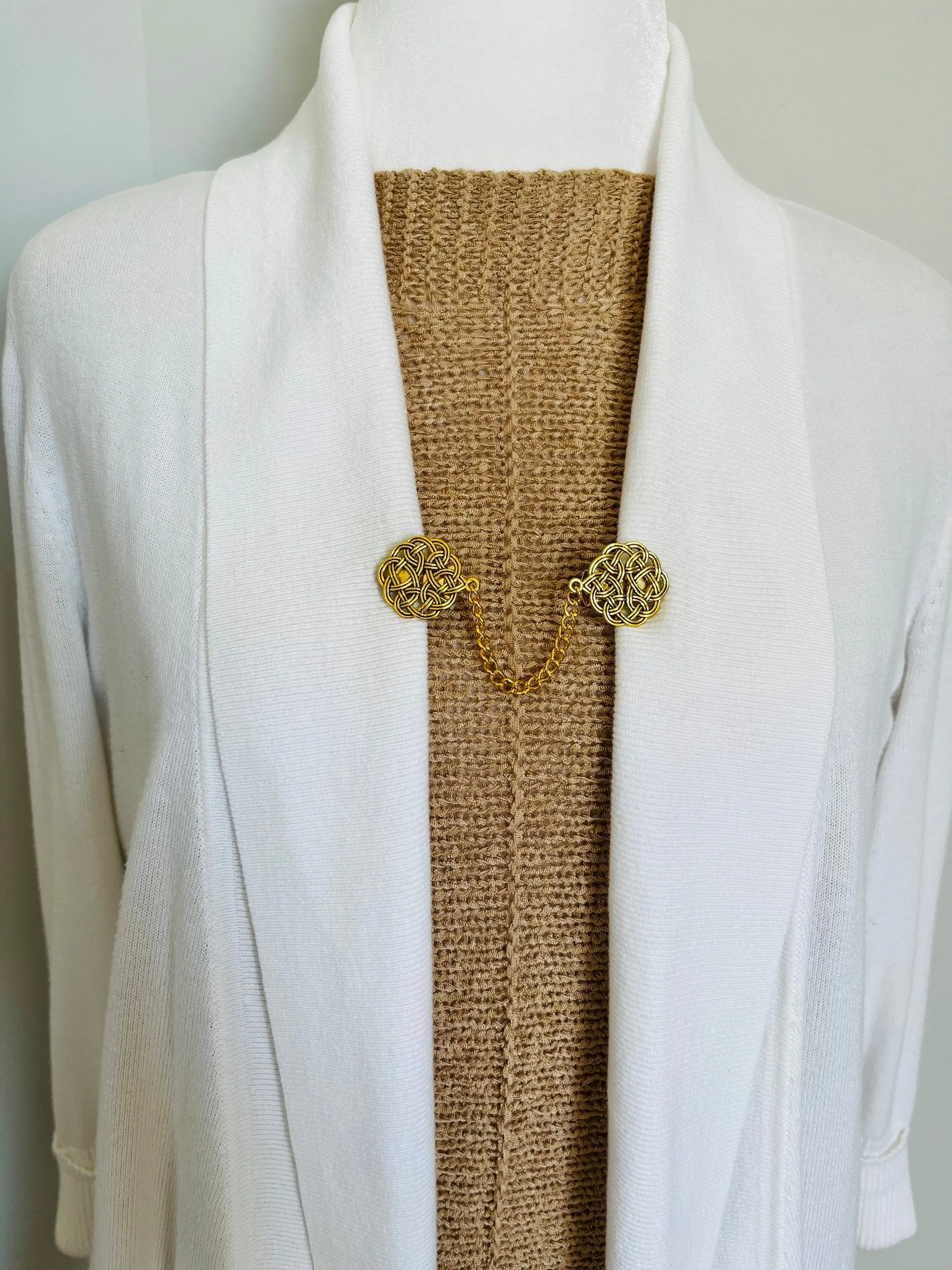 Sweater Clips Gold Chain Knot Sweater Clip Cardigan Clip Kimono Clasps Gold Sweater Clasp Celtic Gift for Mom Gifts for Her by Fabulici