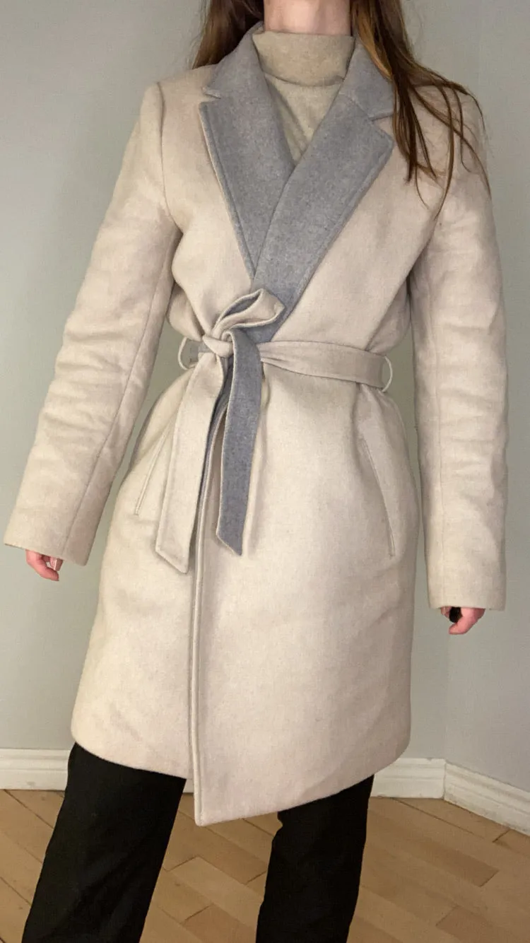 Theory Belted Two-Toned Wool Coat - M