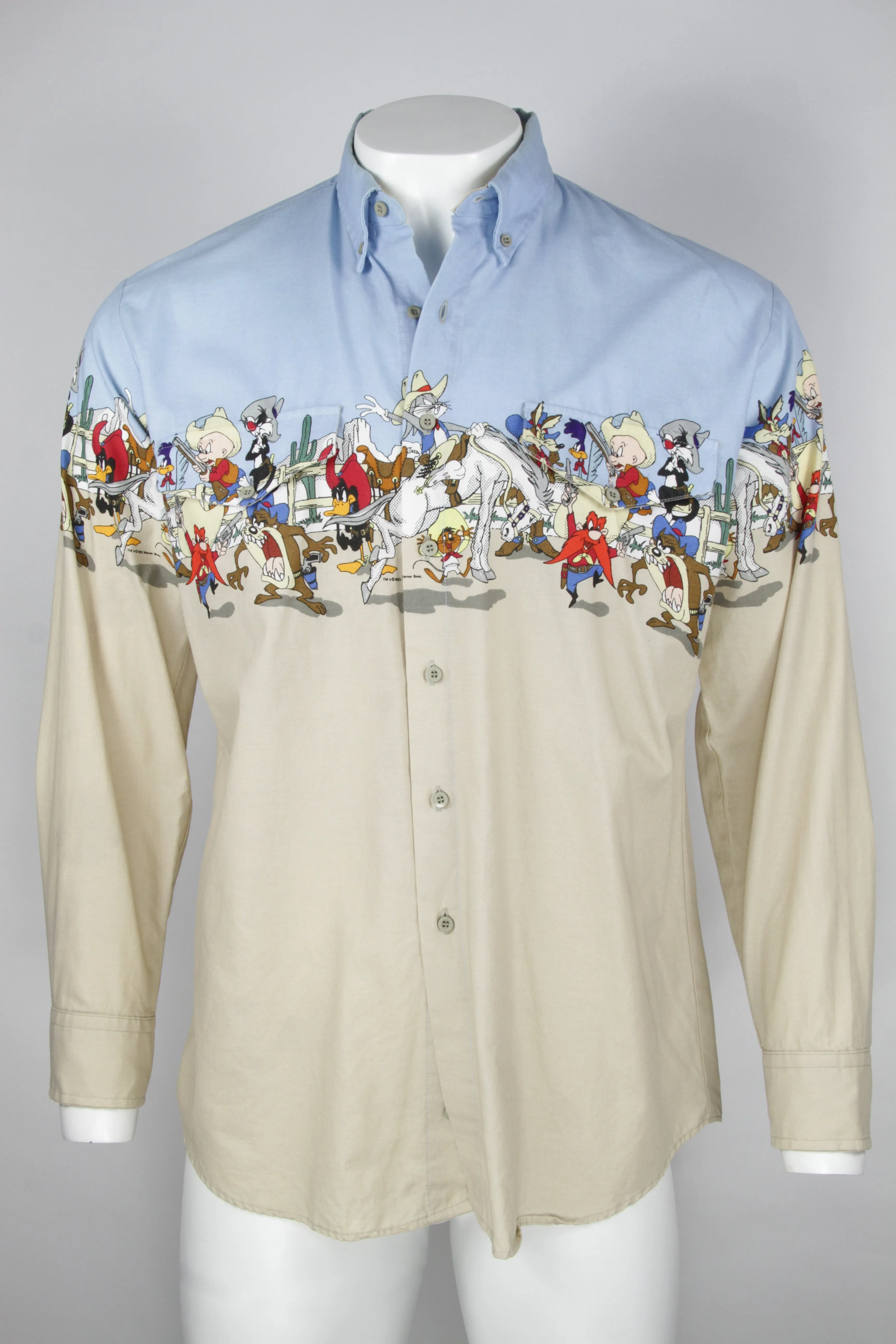 Vintage 1993 Looney tunes wrap around printed shirt - L