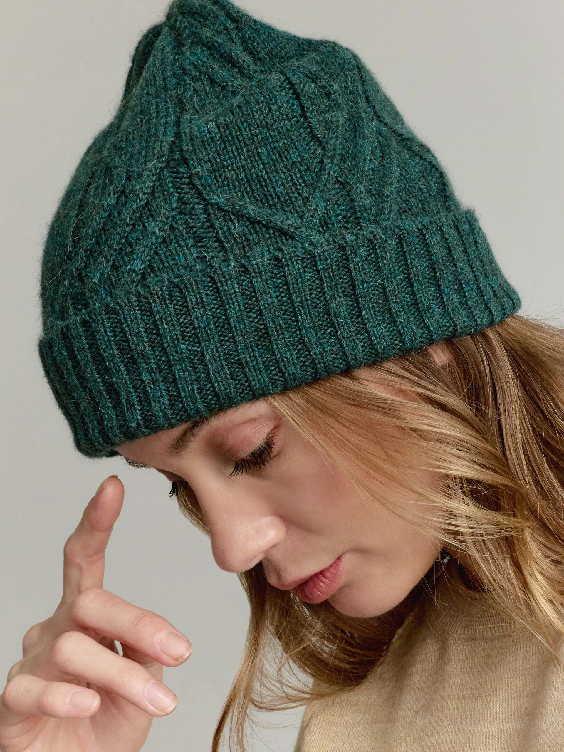 Yann Hat Baby Alpaca Color Green